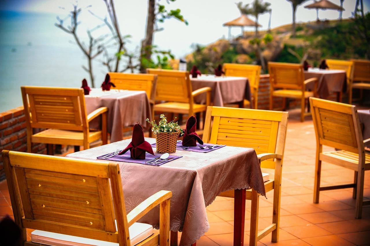 Aurora Villas And Resort Quy Nhon Bagian luar foto